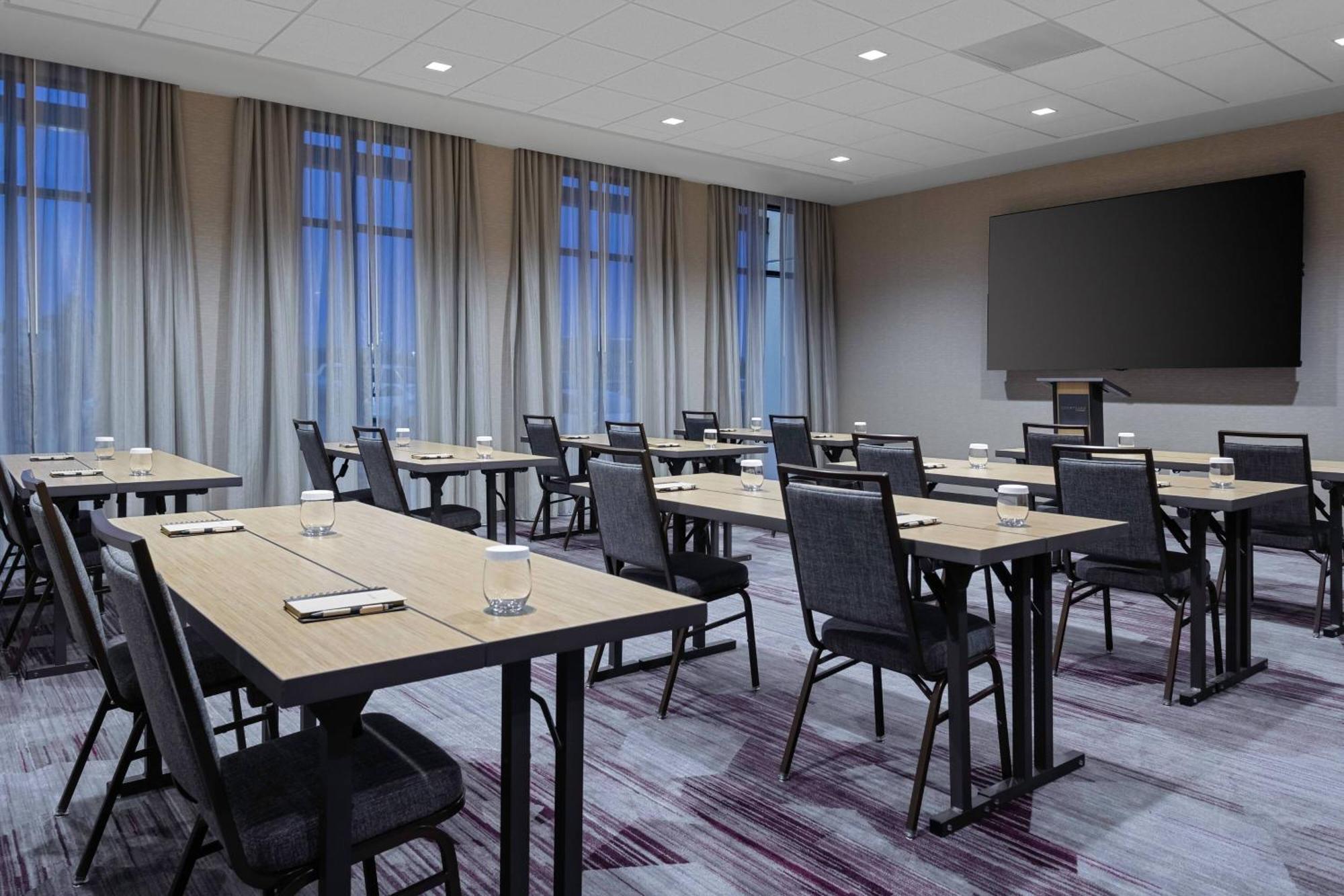 Courtyard Pasco Tri-Cities Airport Hotell Eksteriør bilde